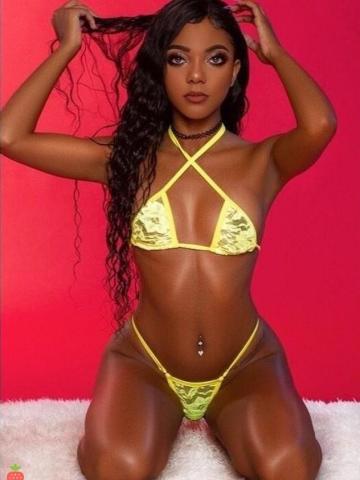 Илона Реал Красотка Блондинка